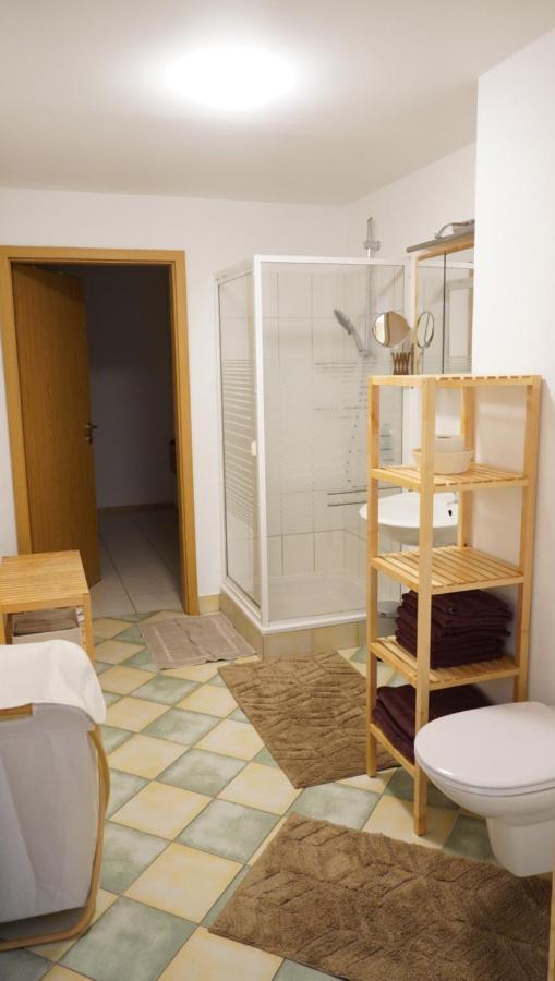 Neuburg am Inn Das Neukirchen Inn מראה חיצוני תמונה