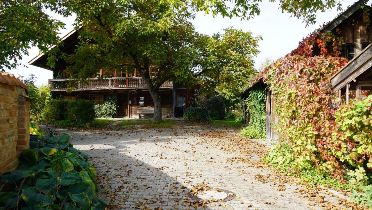 Neuburg am Inn Das Neukirchen Inn מראה חיצוני תמונה